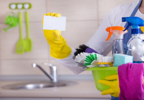 Kitchen and bathroom cleaning included in a W2 Airbnb changeover service