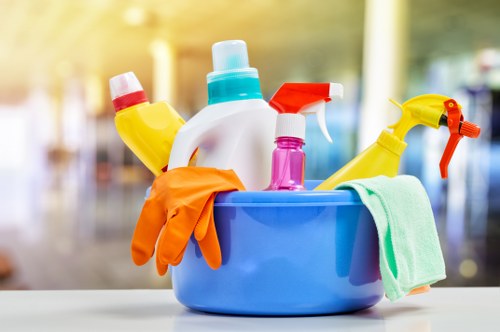 Deep oven cleaning service for W2 homes