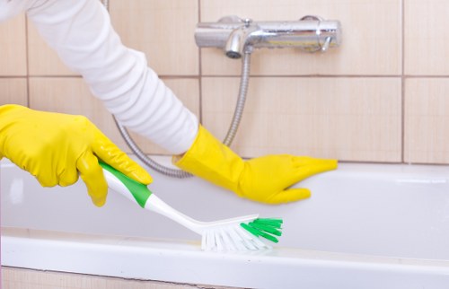 Professional curtain care in a central London flat near W2