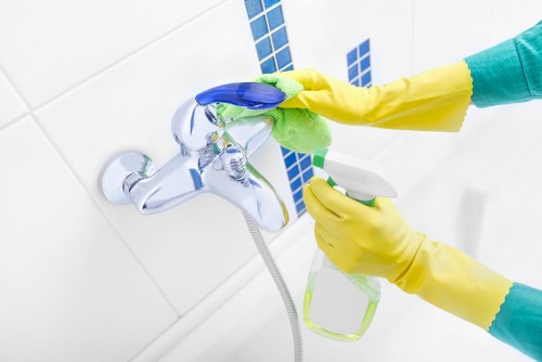 Low-carbon van supporting eco-friendly cleaning operations